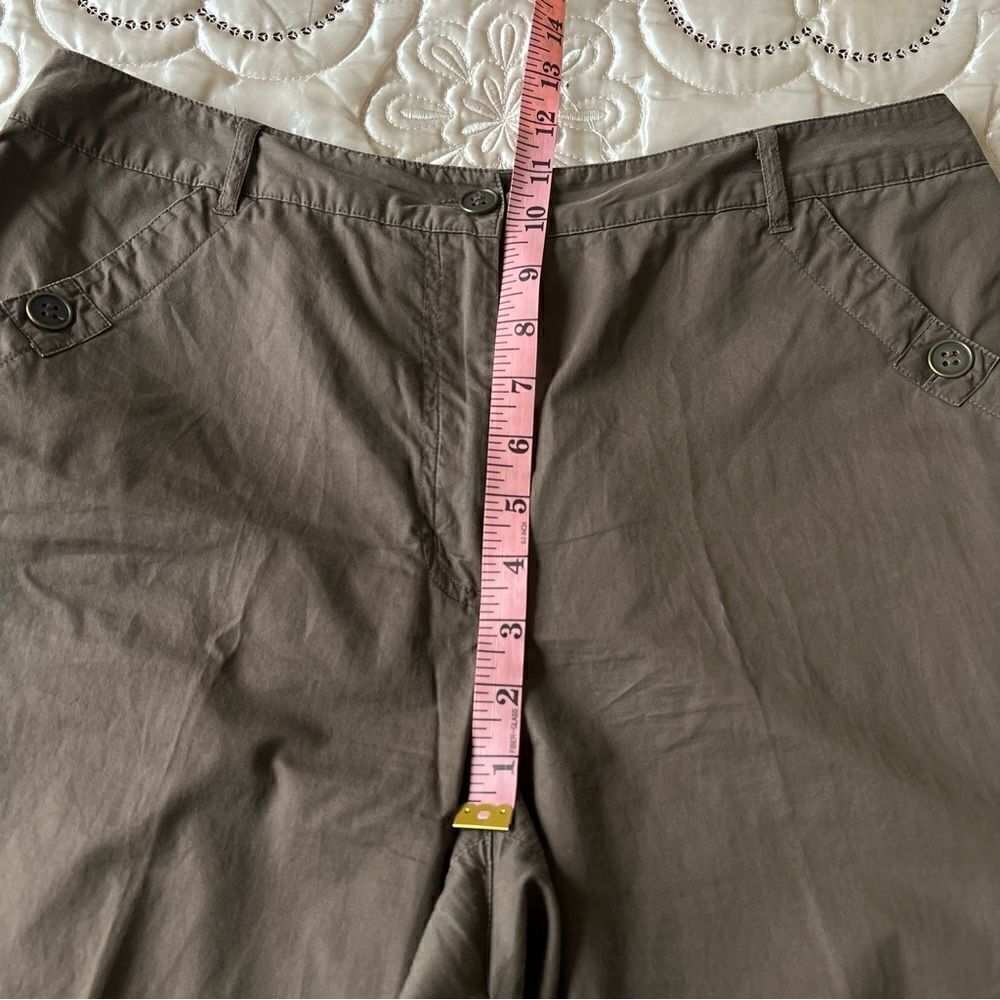 Chico’s Cropped Cargo Pants in Brown Size 2/ US 12 - Picture 10 of 11